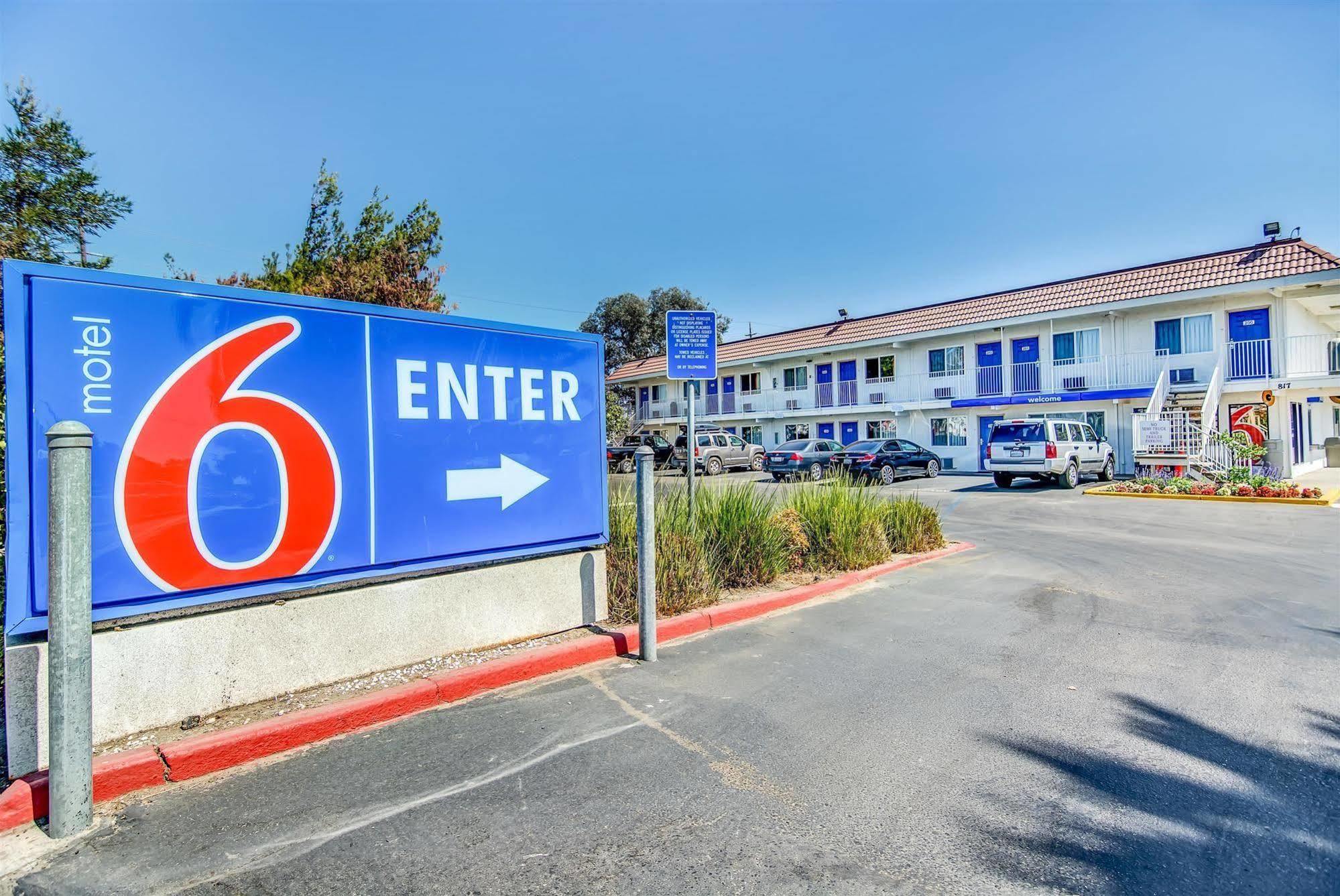 Motel 6-Stockton, Ca - Charter Way West Exterior photo